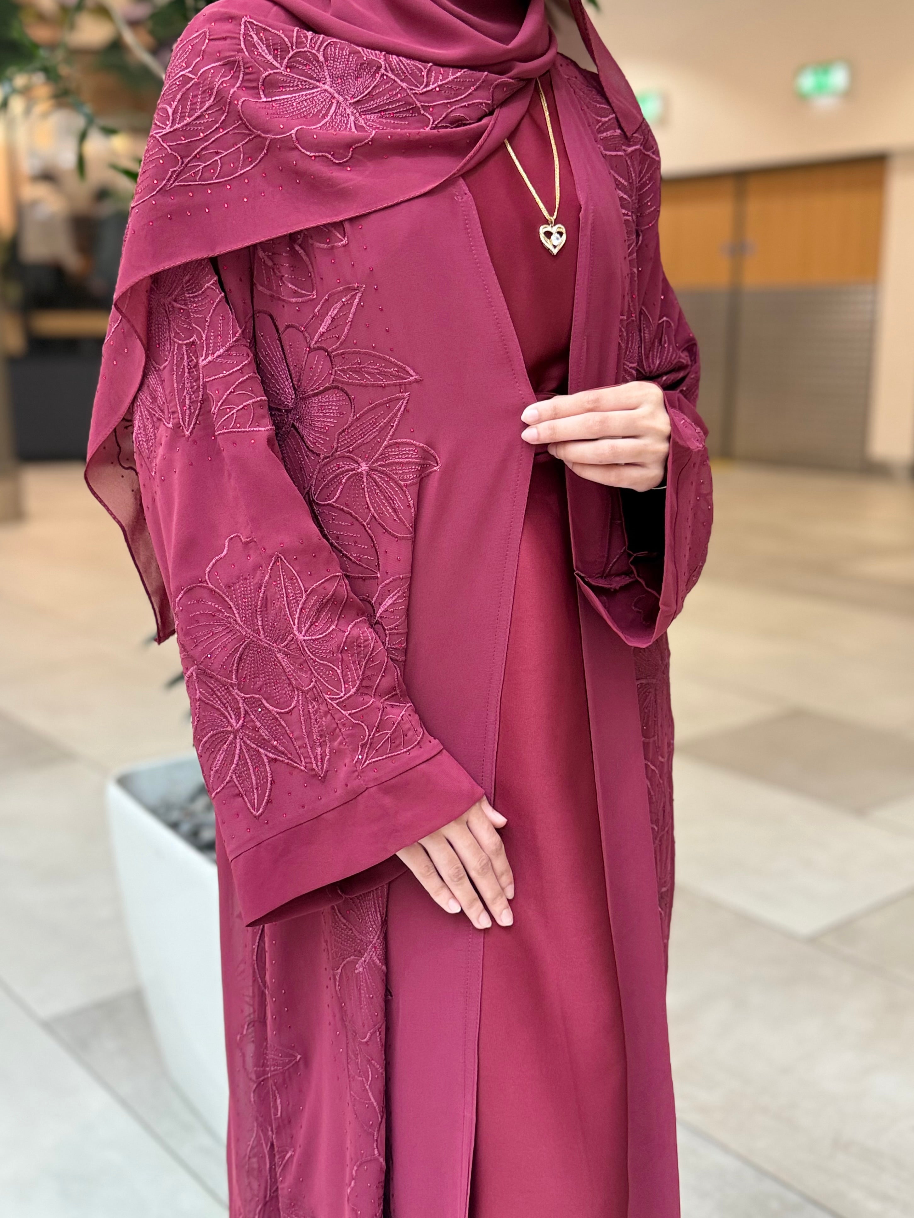 Maya Abaya