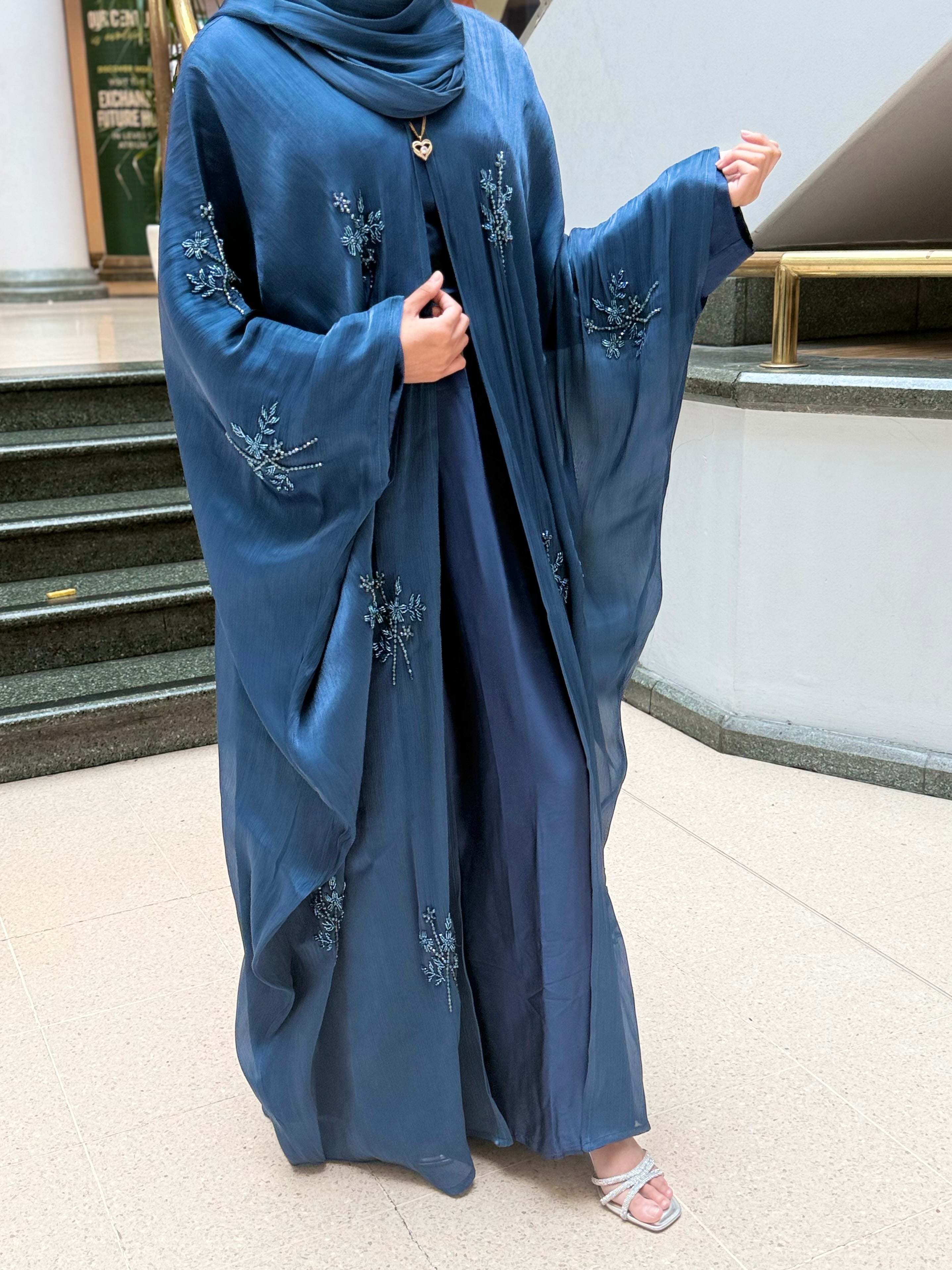 Eiliyah Abaya