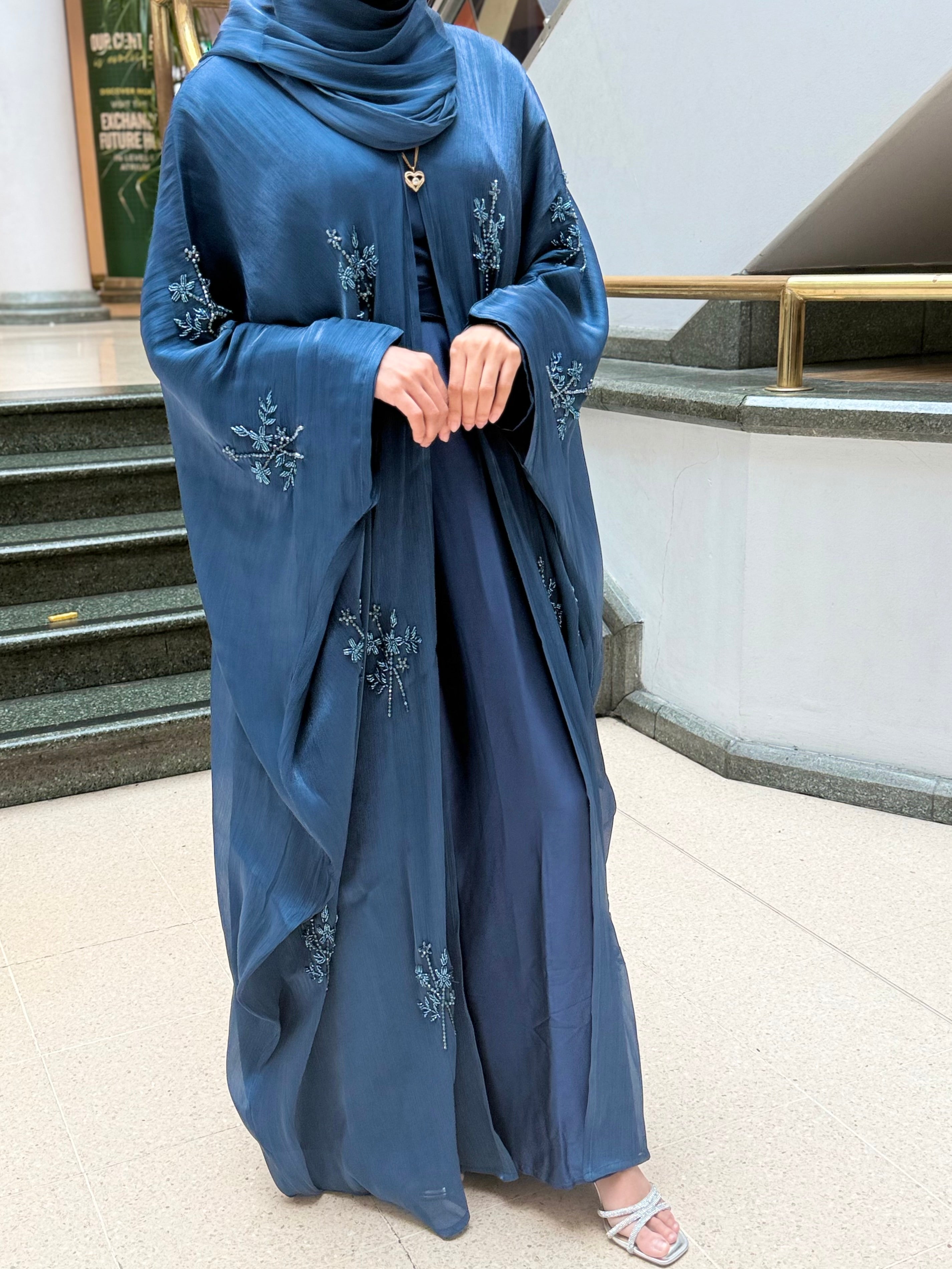Eiliyah Abaya