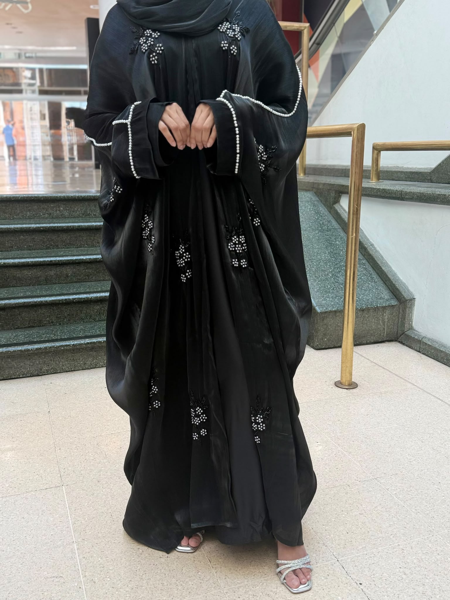 Eiliyah Pearl Vine Abaya