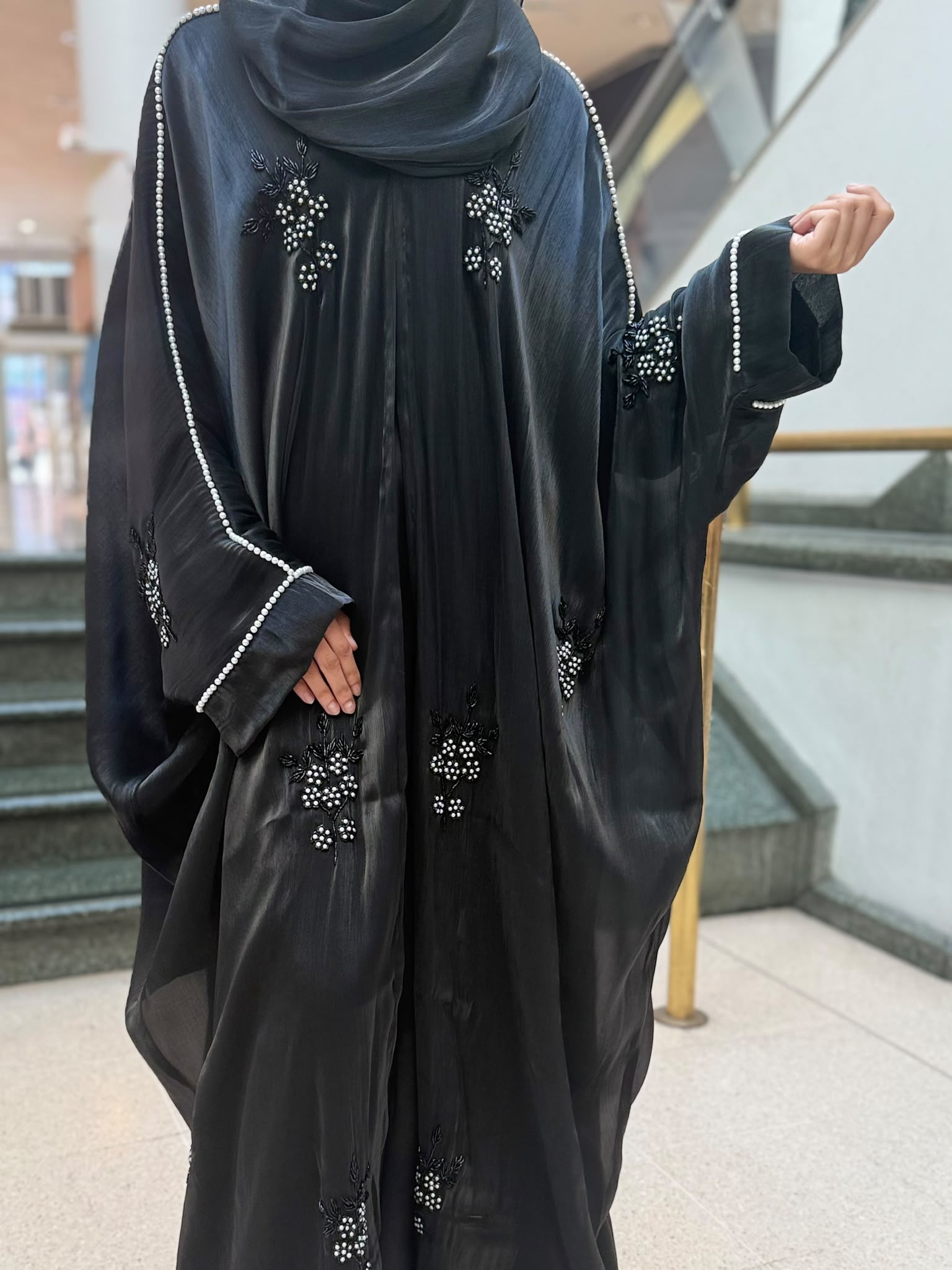 Eiliyah Pearl Vine Abaya