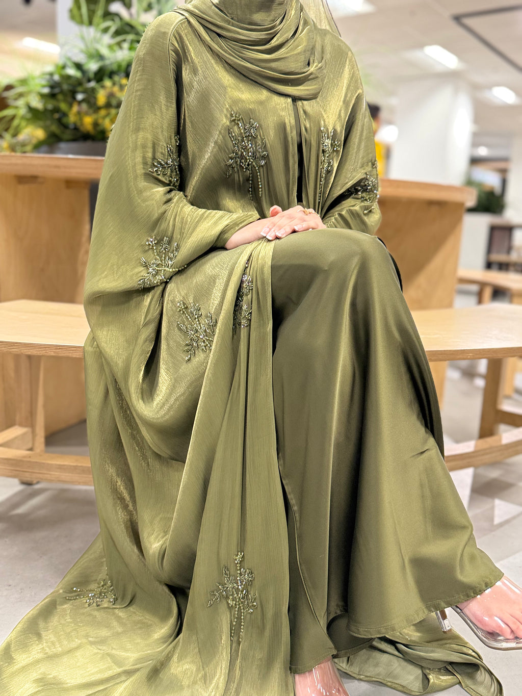 Eiliyah Abaya
