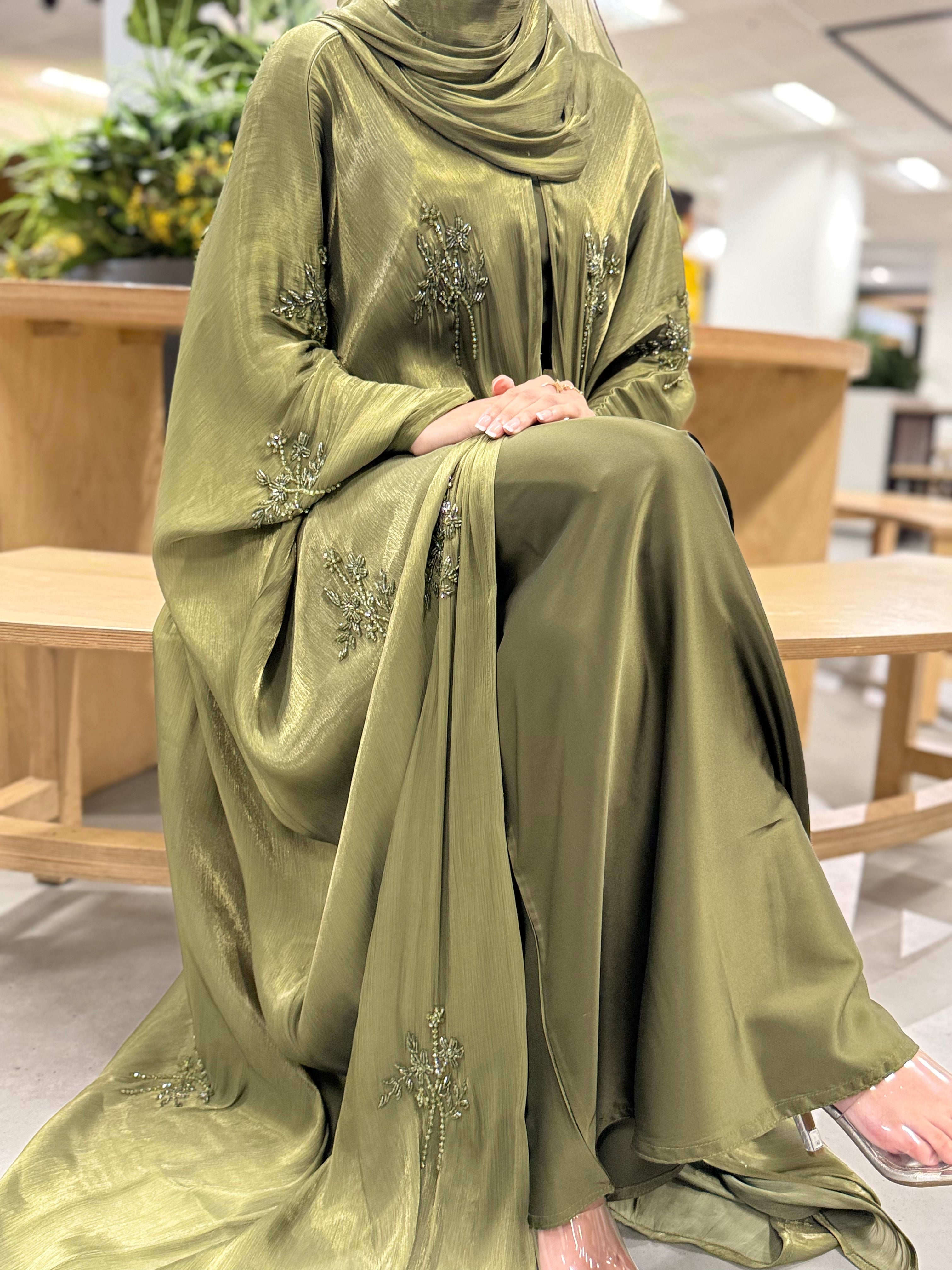 Eiliyah Abaya